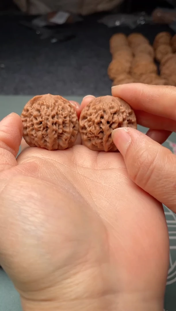 把件文玩核桃w160   秦闷 33尺