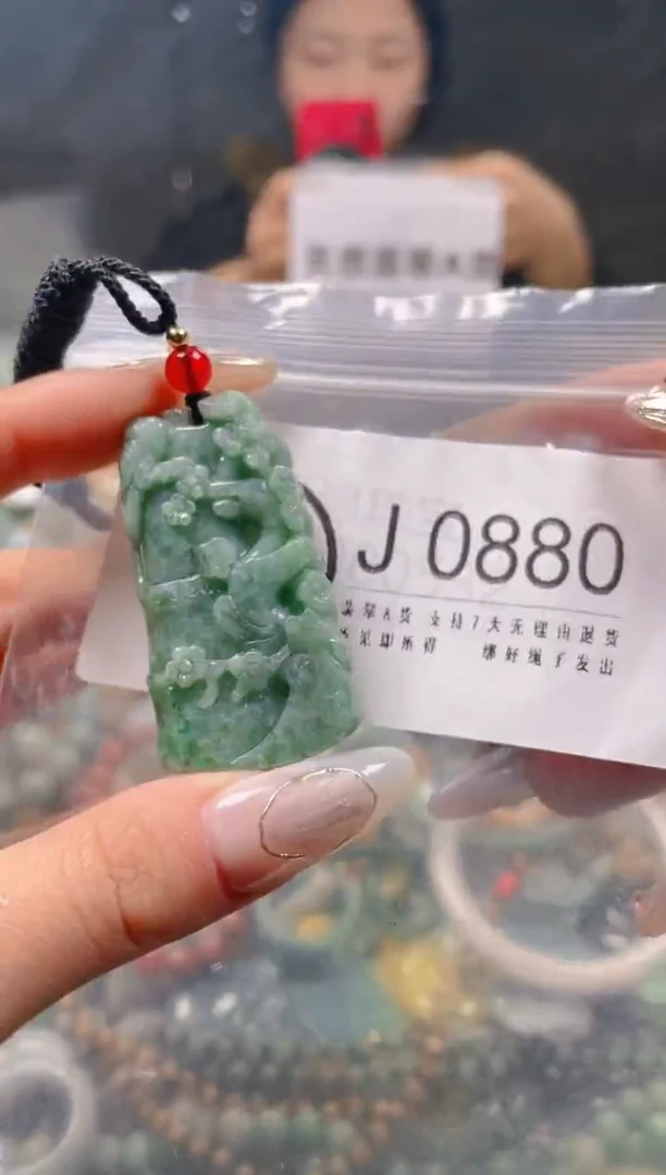 【闪购商品】翡翠颈饰未镶嵌/J/翡翠A货一图一物