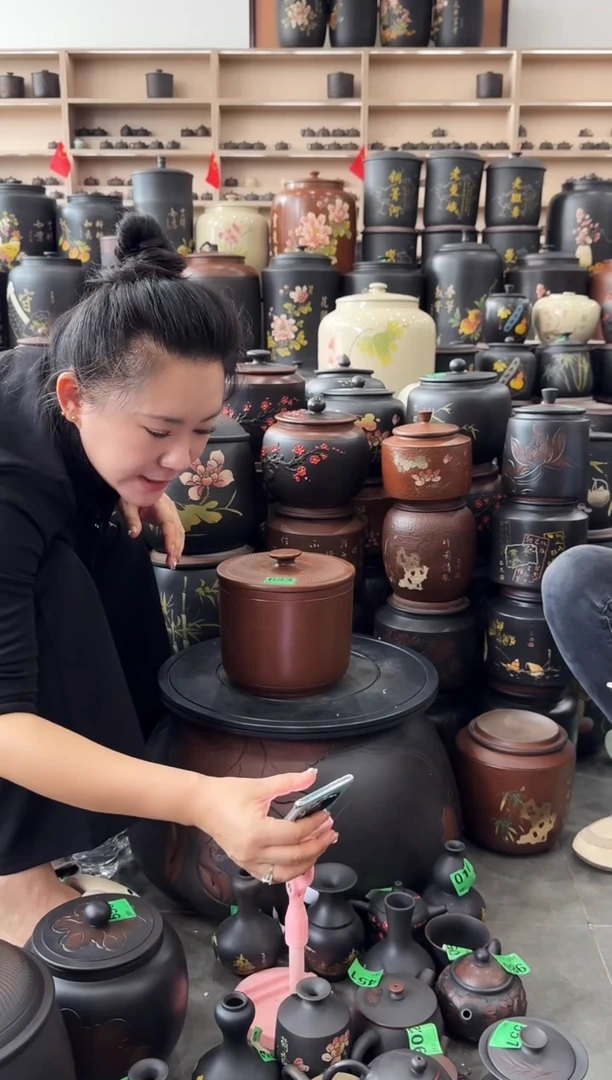 罐瑕疵茶叶罐  古铜色小五饼素 633