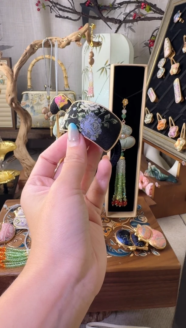 铁合金醋酸黑色月季发绳