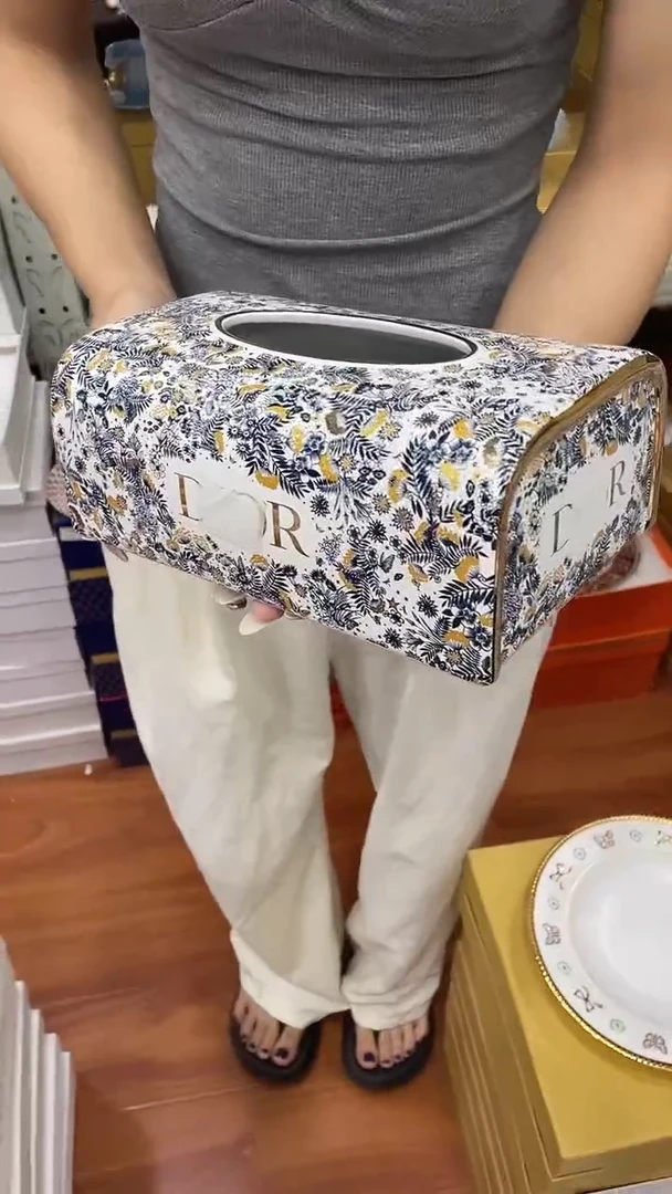 鸿辉家品牌瓷器，京东包邮！