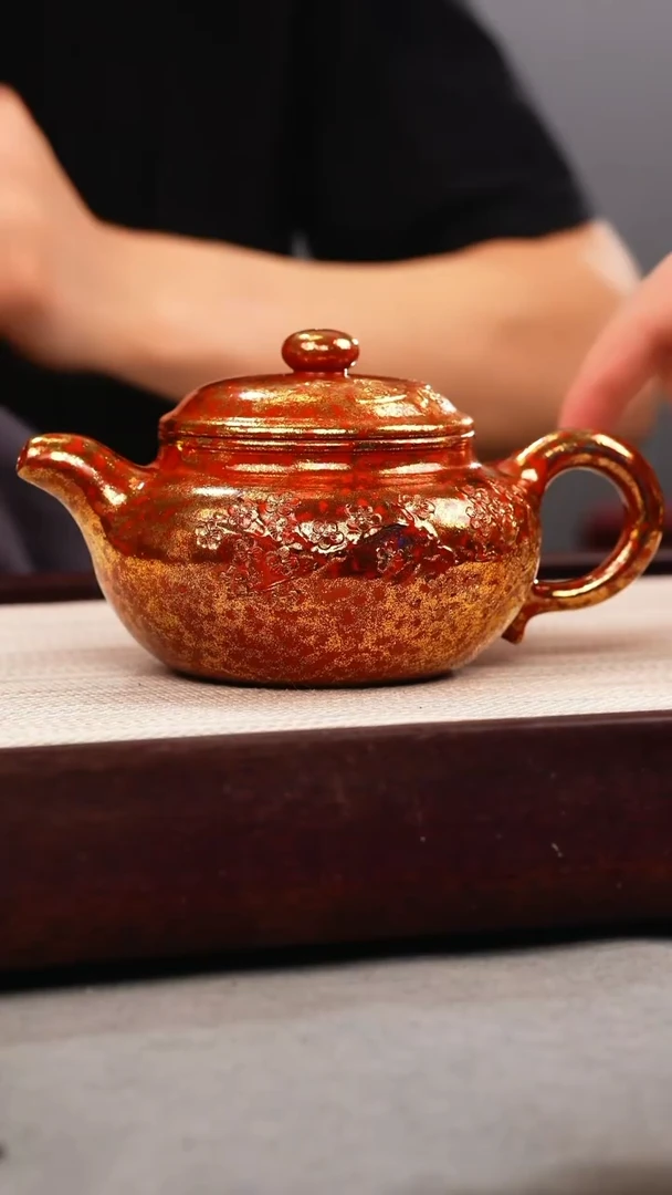 茶壶紫砂南红 仿古 刻绘