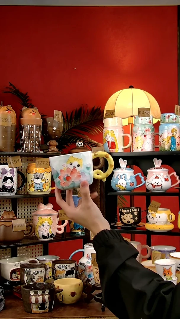 杯子瓷DIY景德镇创意手工陶瓷卡通风猫猫莲花马克杯