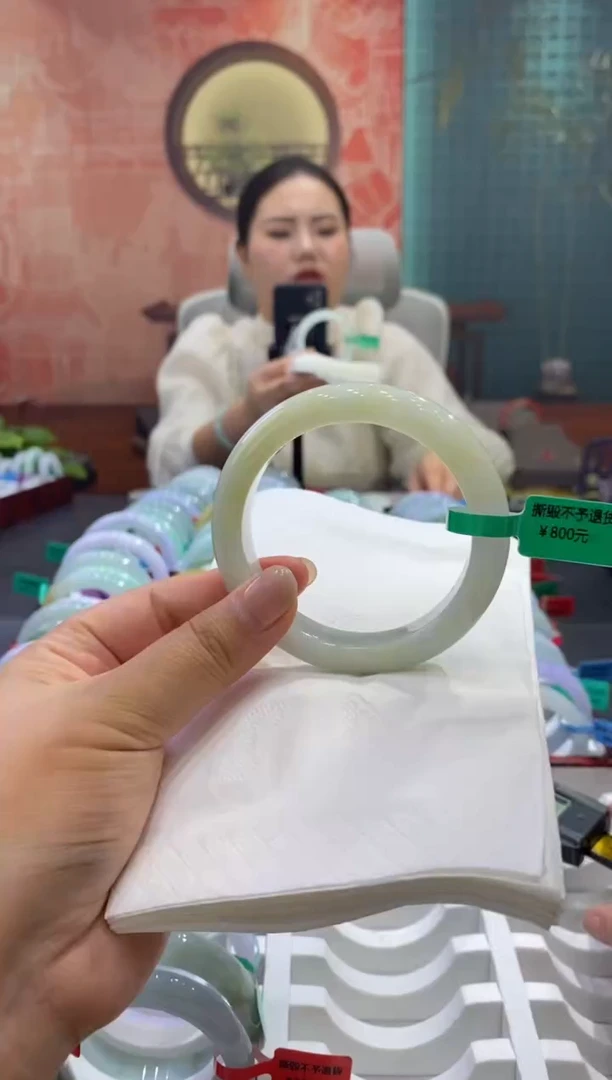 未镶嵌手镯翡翠多人0021634