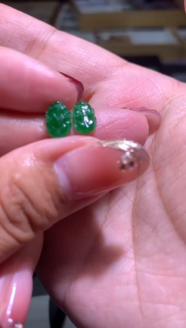 【闪购商品】定制翡翠未镶嵌毛货
