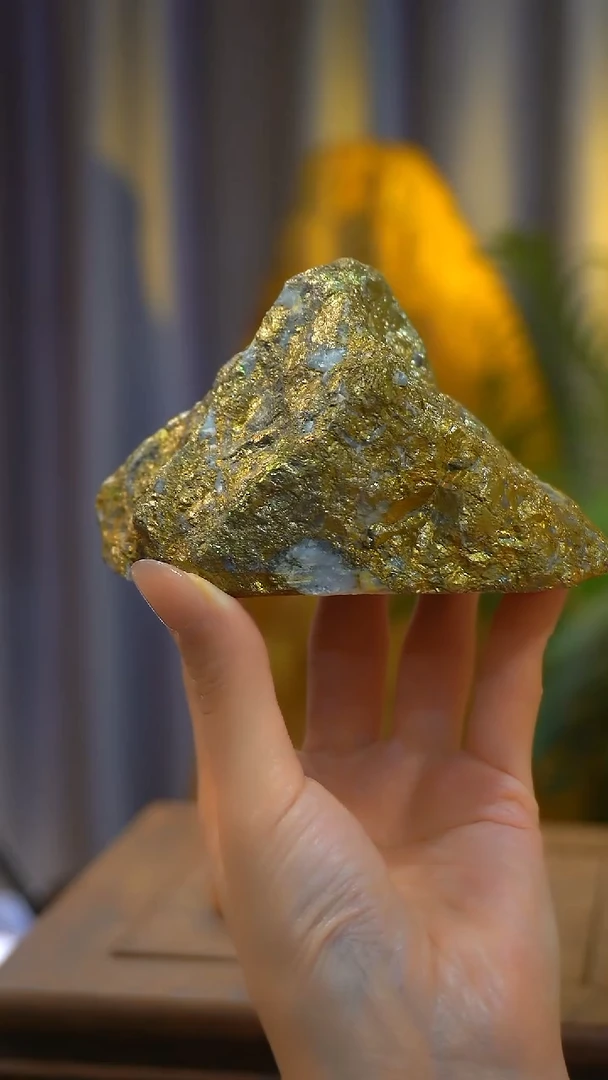 石材精品矿物晶体摆件
