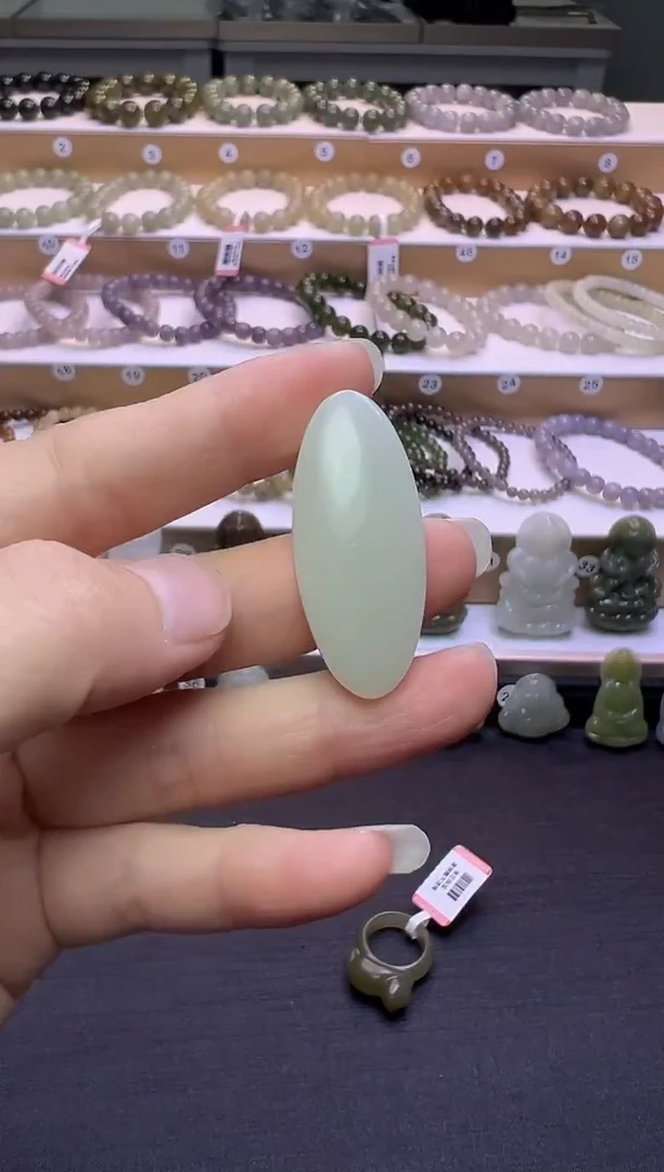 颈饰未镶嵌和田玉292号链接约卡40*17*7