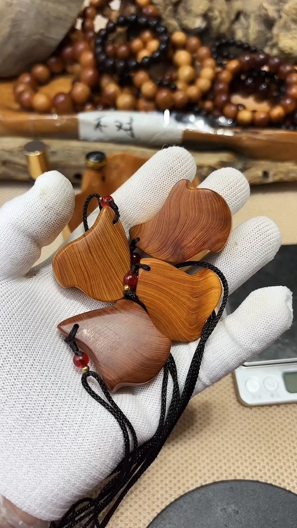 柏木（崖柏）南太行崖柏吊坠