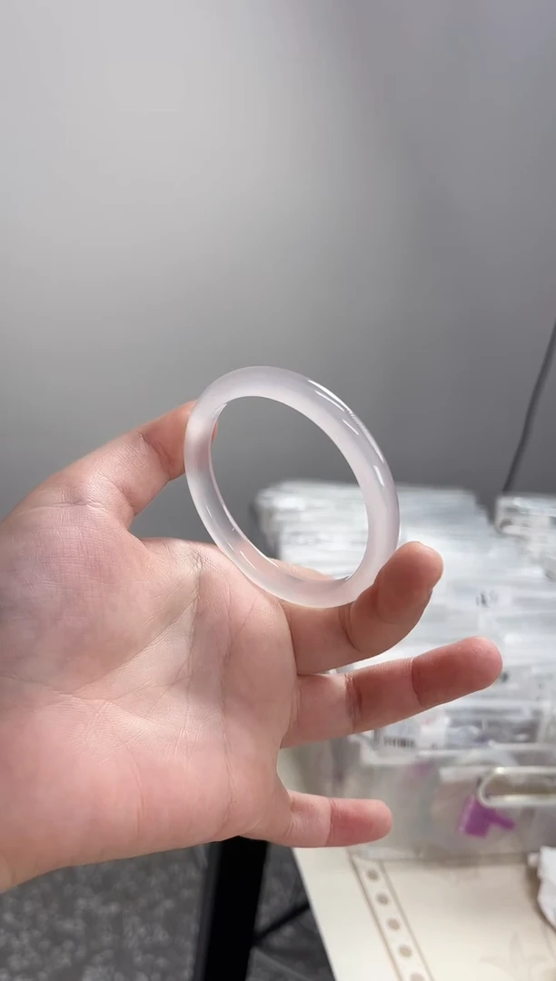 【闪购商品】玛瑙/玉髓手镯未镶嵌53-54圈口需要包容