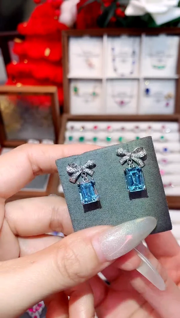 18K金镶嵌耳饰海蓝宝石4.49ct/天然宝石/七天无理由