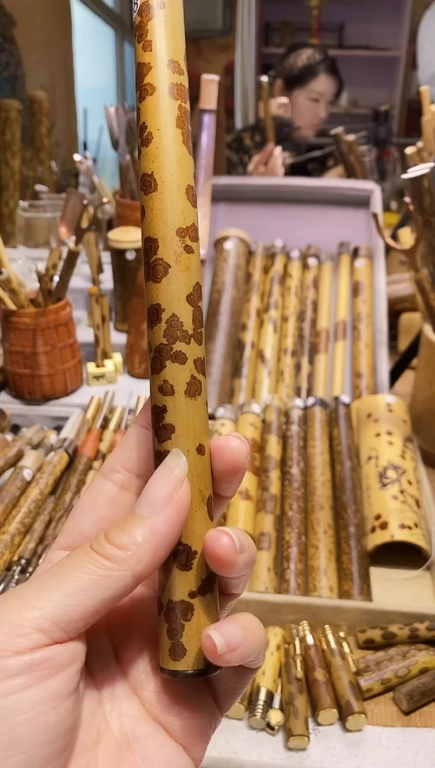 上拍老云妃精品微弯香筒一个