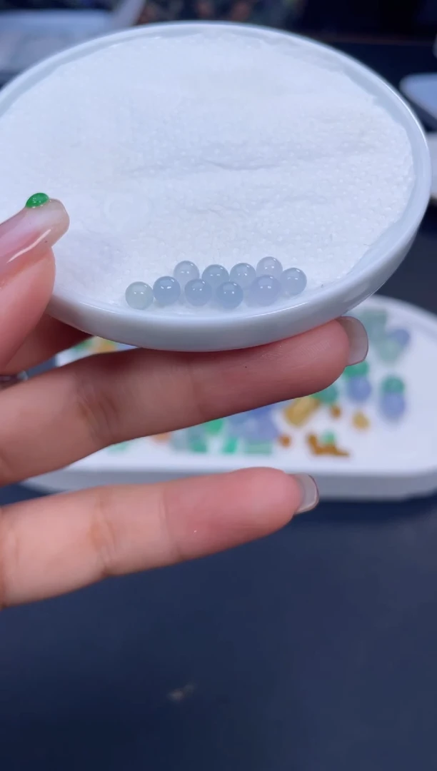 颈饰未镶嵌翡翠索*啊A156