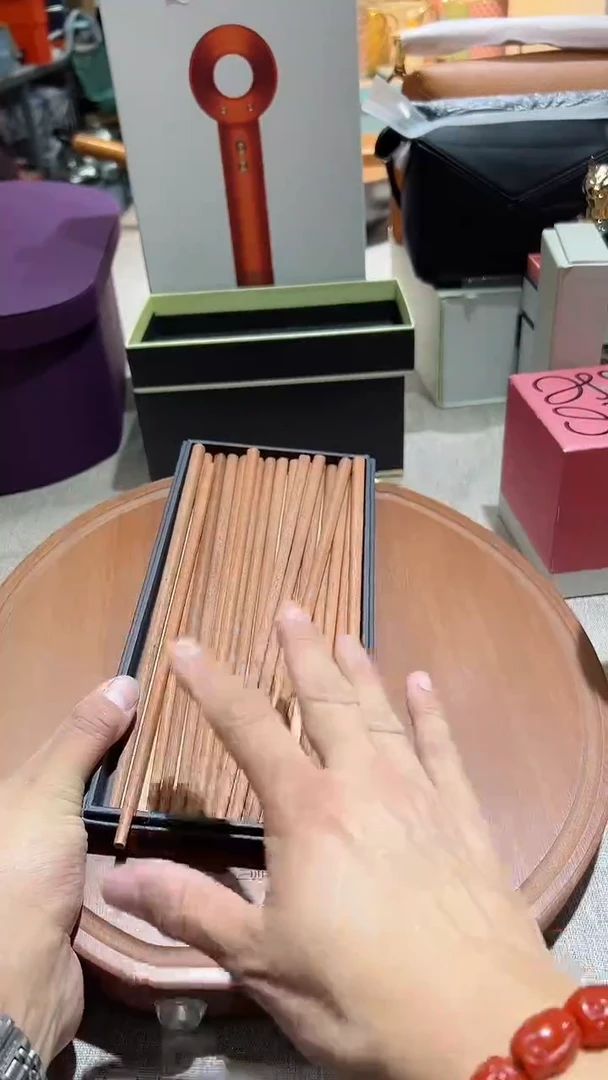 【闪购商品】瓷片正品保真，清库存