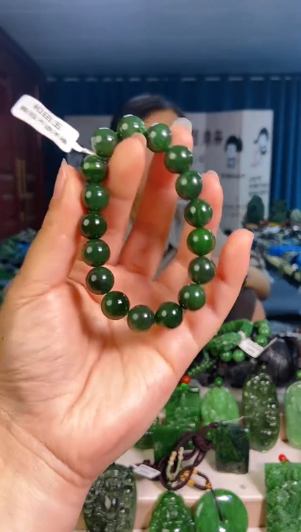 和田玉未镶嵌挂件1