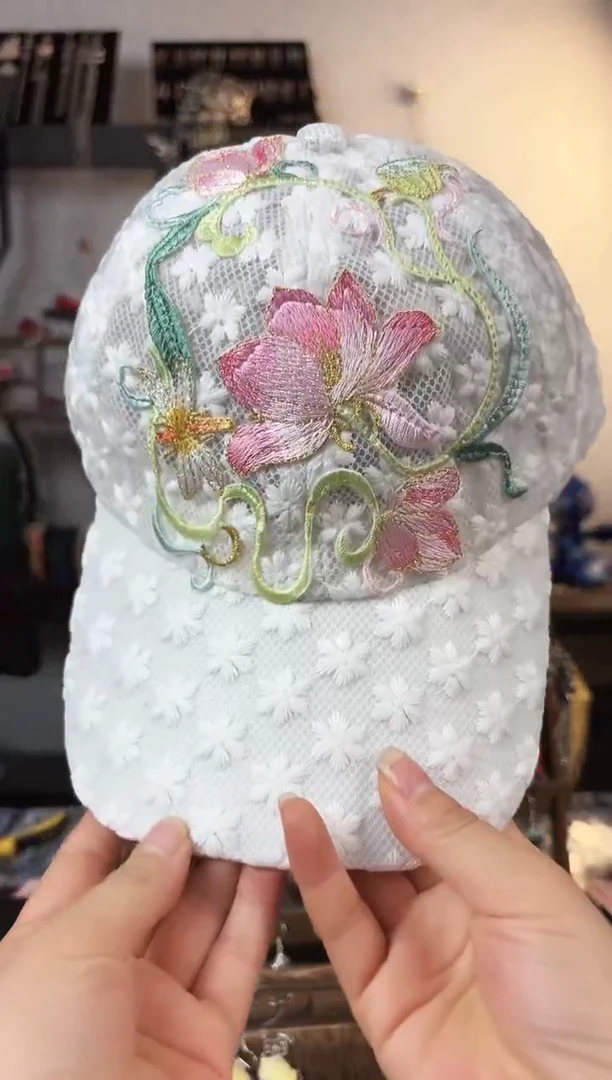 织绣彩云南阁非遗老绣饰品213