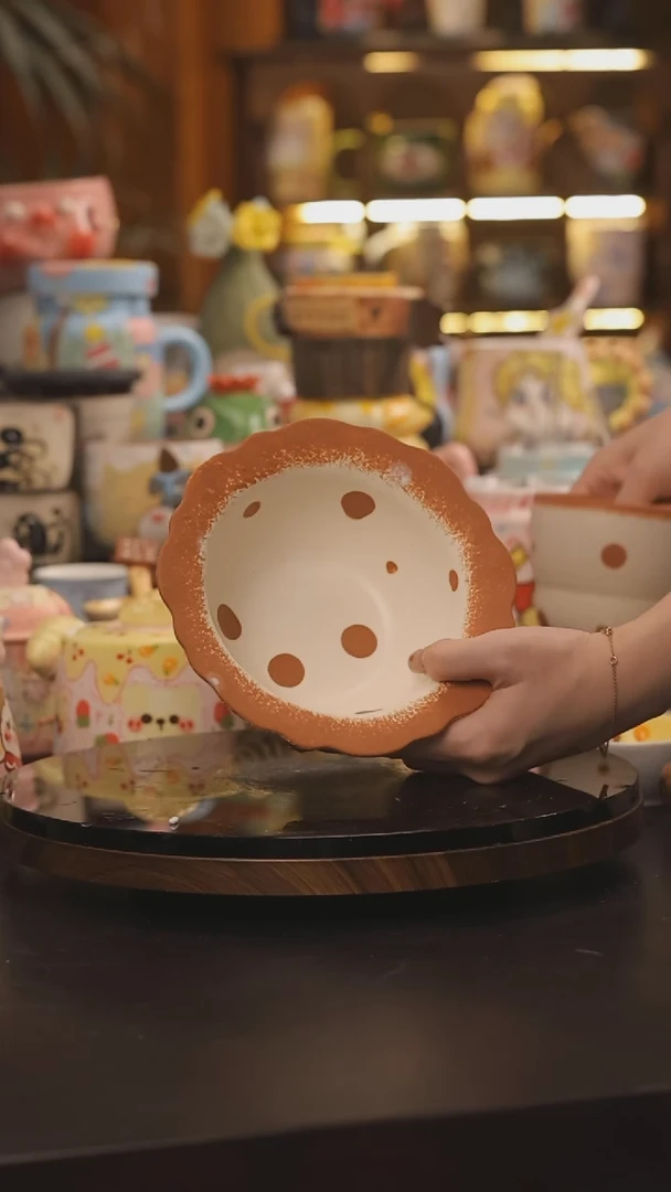 景德镇釉下彩绘设计师款式陶瓷