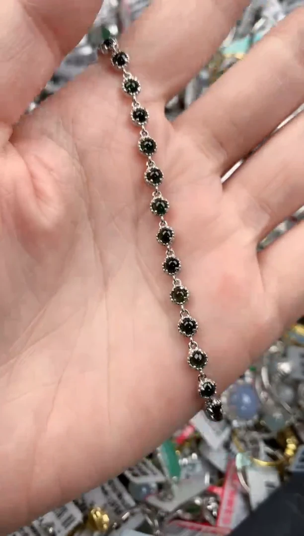 银S925镶嵌戒指翡翠666    1