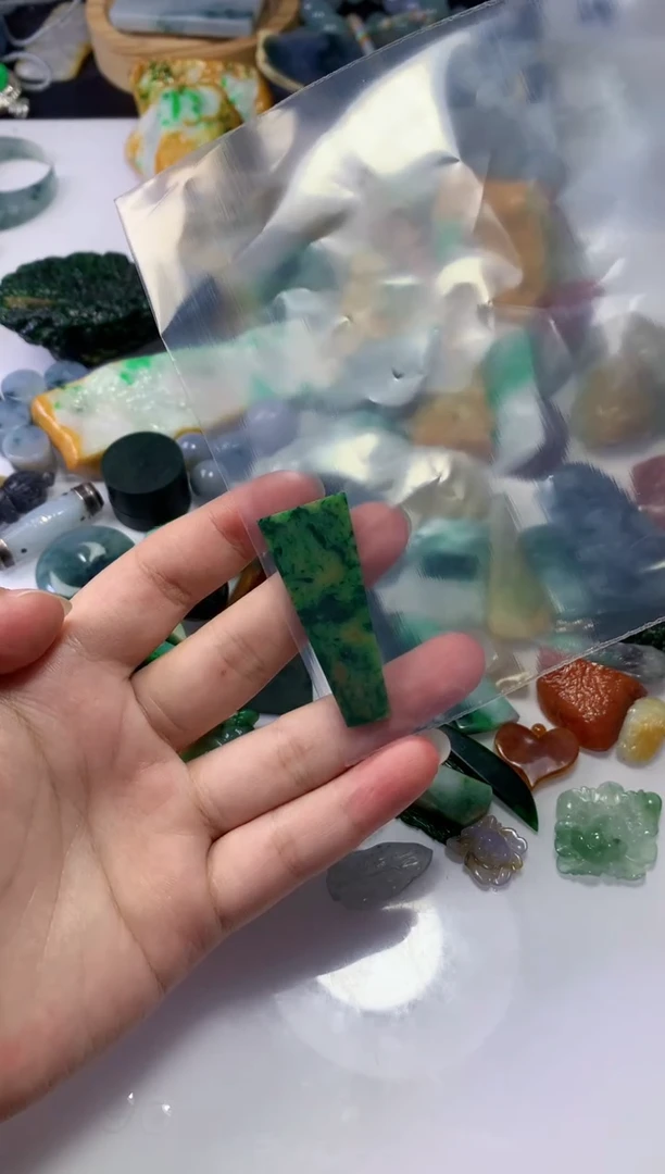 颈饰未镶嵌翡翠百*213天然翡翠