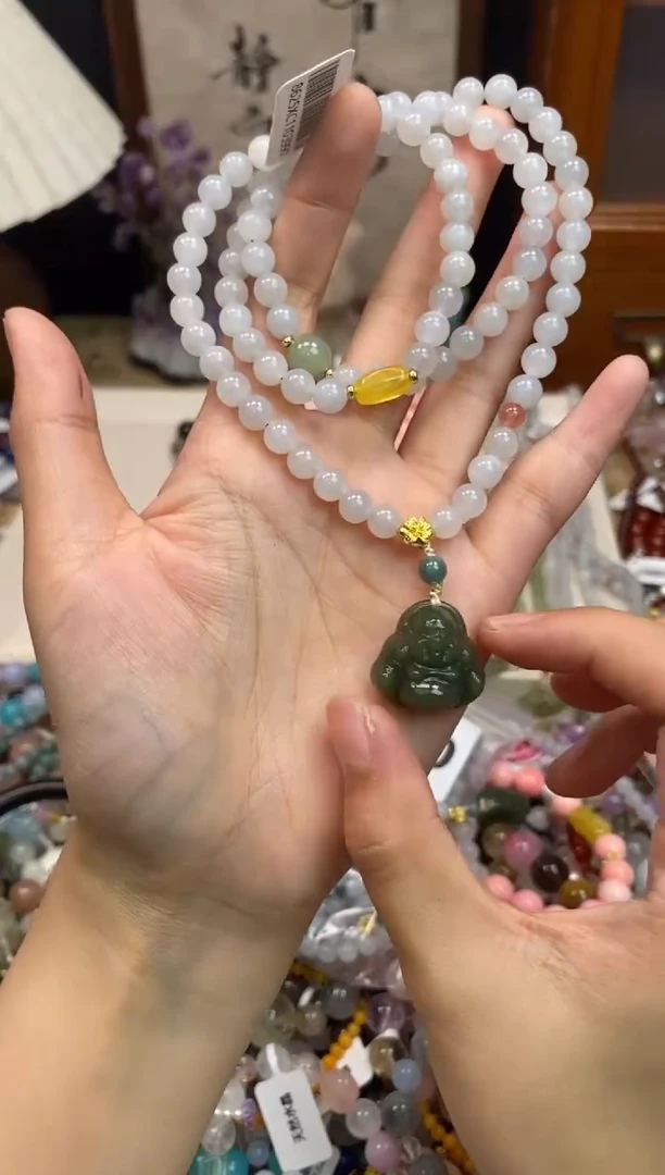 未镶嵌和田玉手饰500