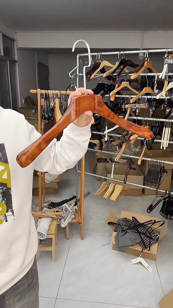 雅**走七匹狼47厘米5.5宽肩衣架5支装不退换！！1