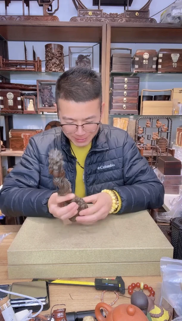 【闪购商品】乌木类书架969黄杨做旧龙摆件  瑕疵