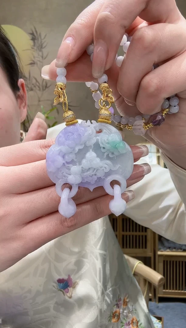 【闪购商品】翡翠颈饰未镶嵌吊坠