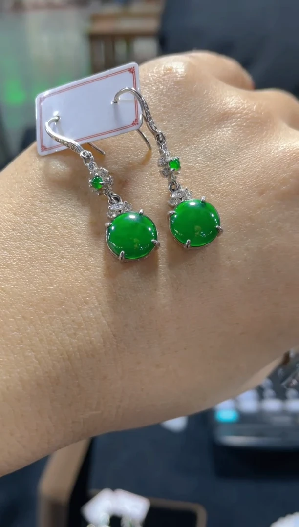 【闪购商品】定制翡翠未镶嵌天然A货翡翠假一罚四（多样性）