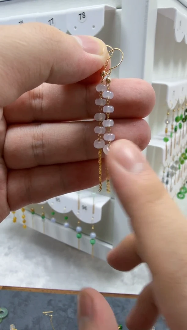 18K金镶嵌翡翠耳饰天然缅甸翡翠A货