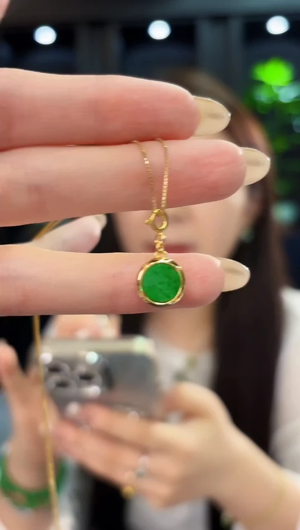 翡翠未镶嵌吊坠(不含链)u缅料A货/多样性发货/一件