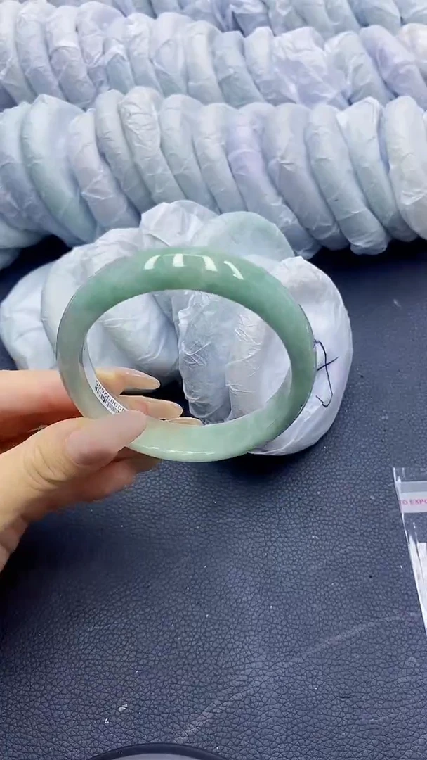 高冰透美人手镯 所见即所得11