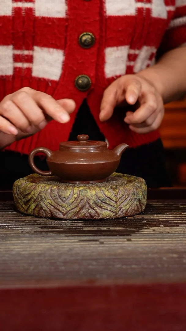 宜兴原矿紫砂壶茶壶宜兴原矿紫砂壶茶壶100C