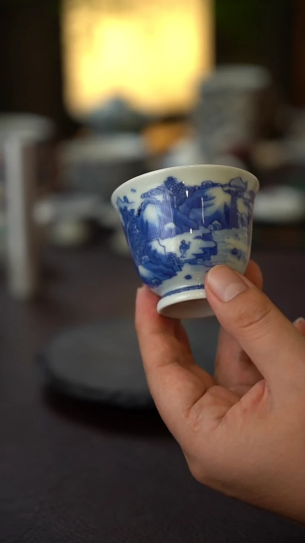 景德镇全手工手绘仿古康熙青花山水主人杯
