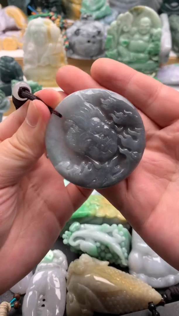 吊坠(不含链)未镶嵌翡翠1