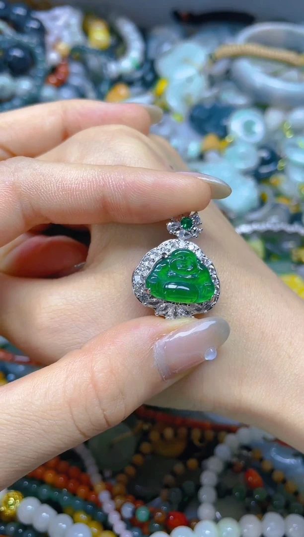 翡翠未镶嵌颈饰/B/翡翠A货,一件也是批发价