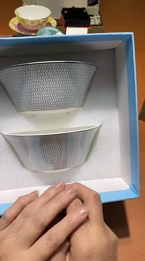 瓷片包包香水眼镜手表护肤品@@1