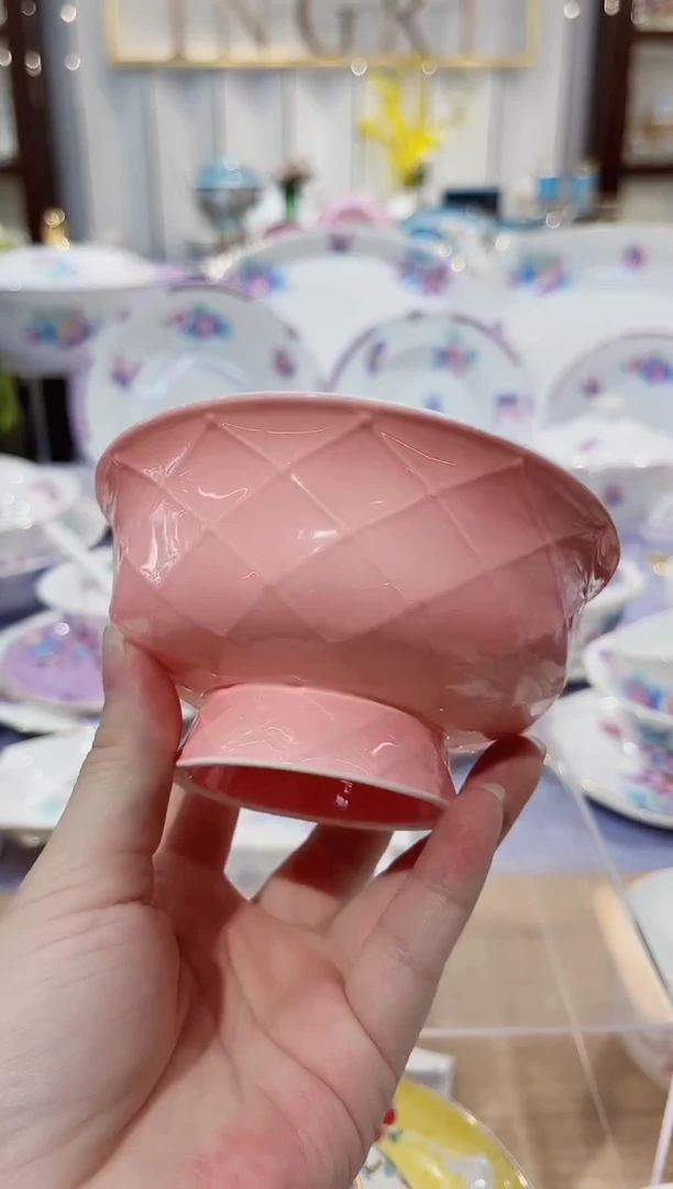 36%以上骨粉骨瓷粉色4.5英寸米饭碗