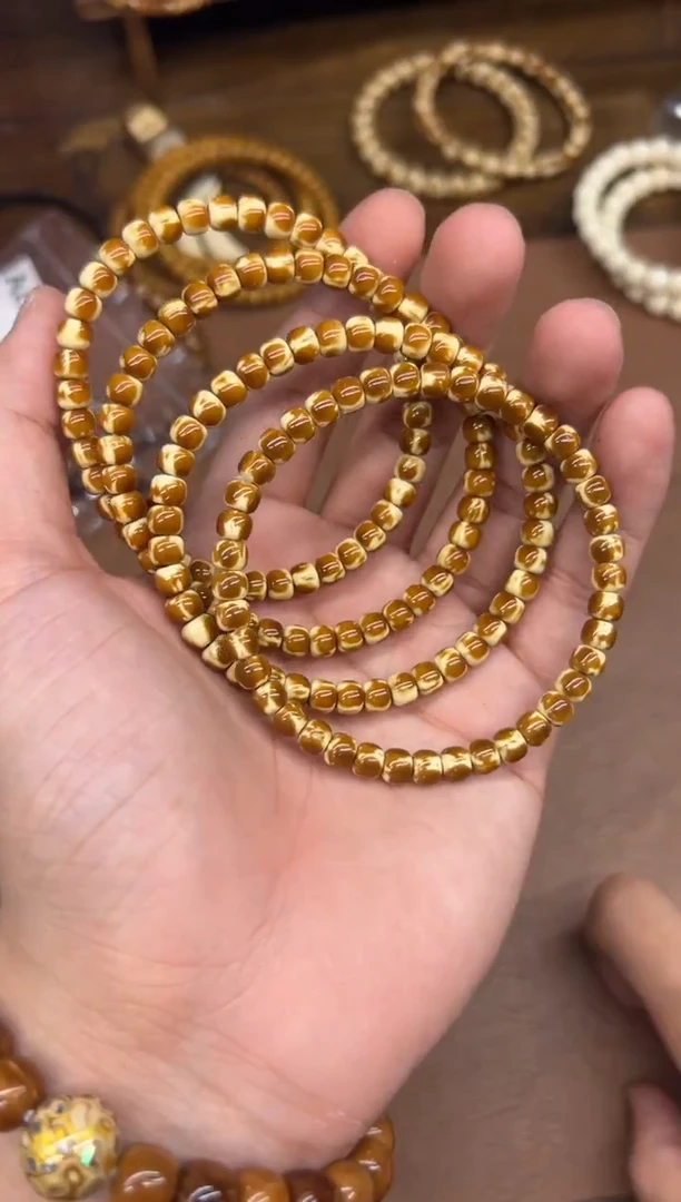 手串紫金鼠A410 5*6鼠尖纯肉 微微花色