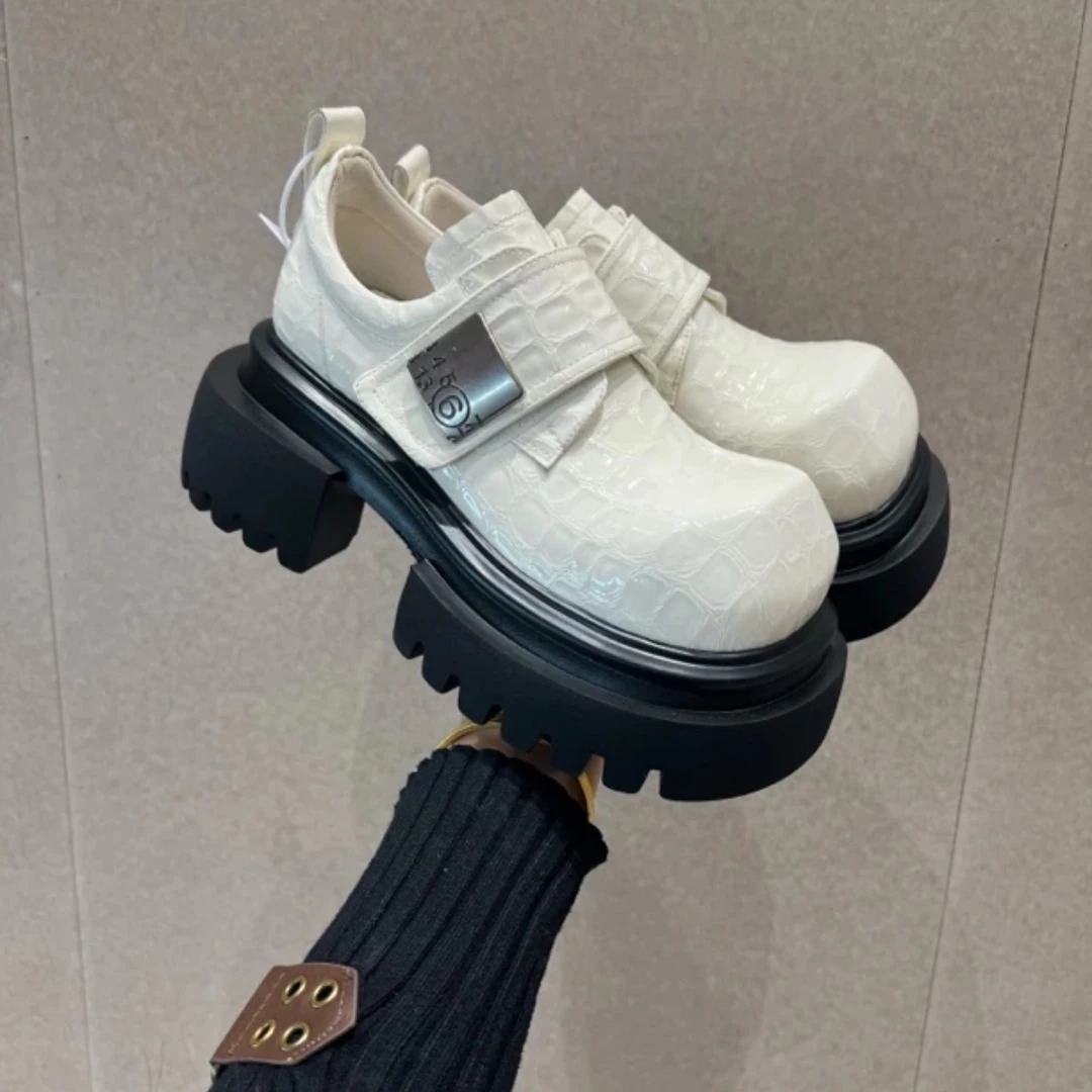 设计师款英伦风潮酷方头乐福鞋女2025厚底增高金属扣乐福鞋女鞋潮