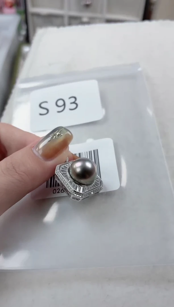 银S925镶嵌吊坠海水珍珠S93