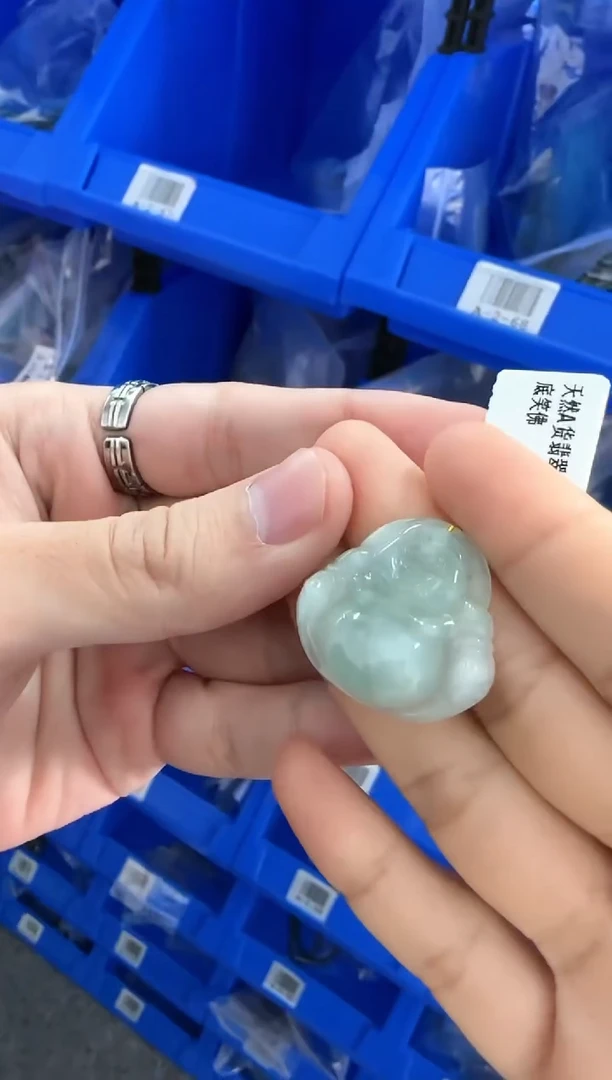 【闪购商品】翡翠吊坠(不含链)未镶嵌佛公吊坠