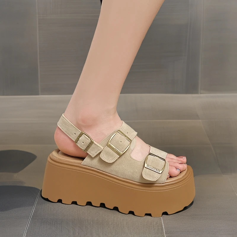 露趾时装凉鞋复古仙女风夏季休闲防滑镂空时尚百搭软底外穿罗马鞋