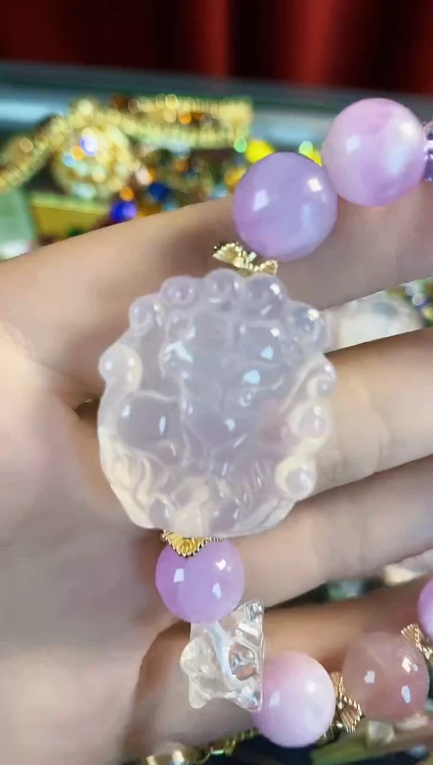 瓷片楚楚中古珠宝甄选不退换