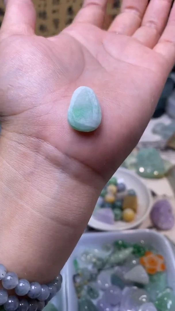 定制翡翠未镶嵌定制翡翠未镶嵌缅甸翡翠定制83