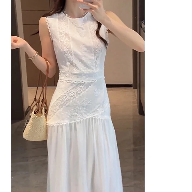 2025女装现货LUMICO怦然心动春夏新款高级轻奢白色刺绣拼纱连衣裙