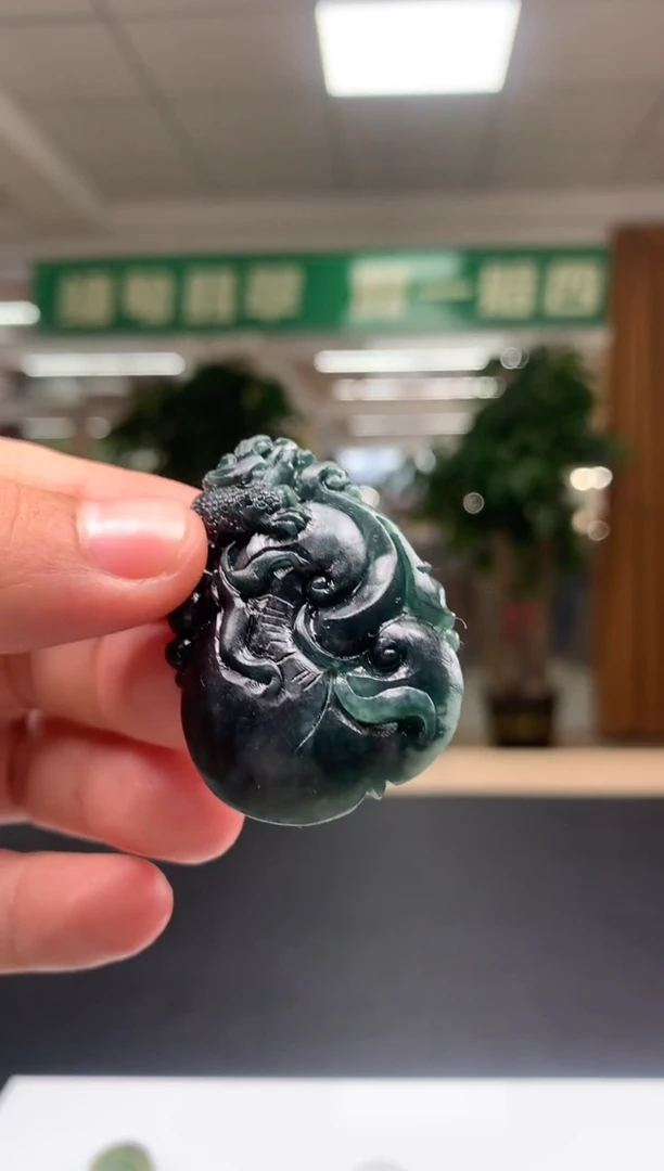 未镶嵌定制翡翠          *208