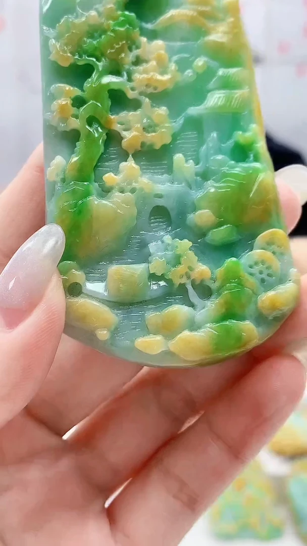 定制翡翠未镶嵌5124lr- 毛货挂件186