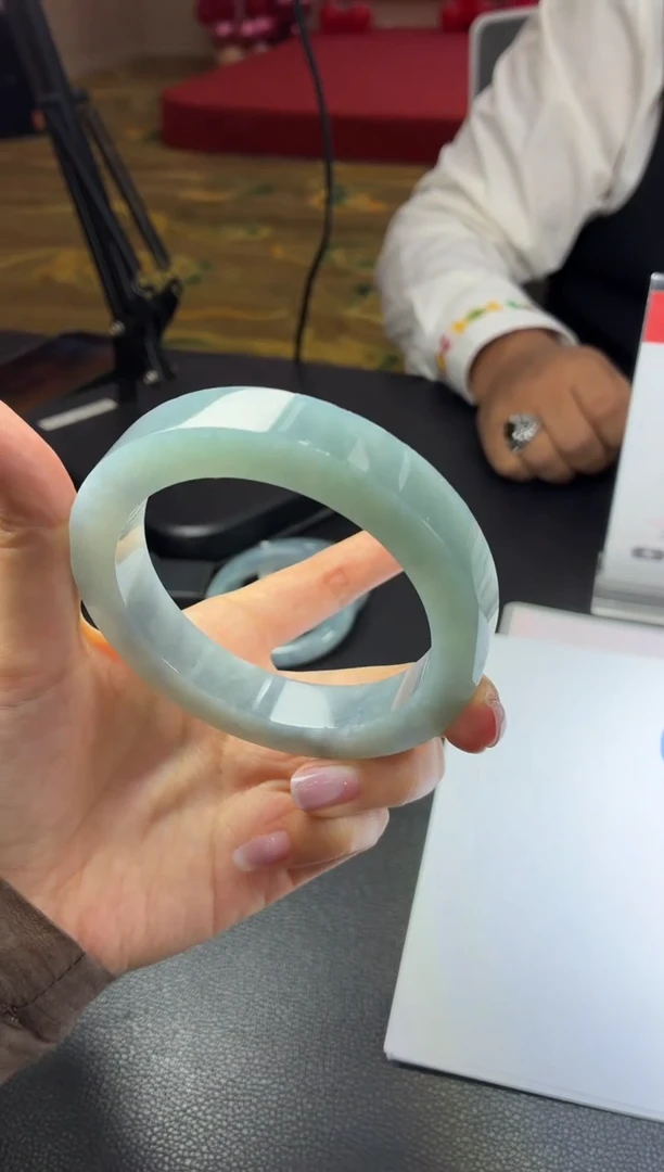 未镶嵌手镯定制翡翠J****yDDJ