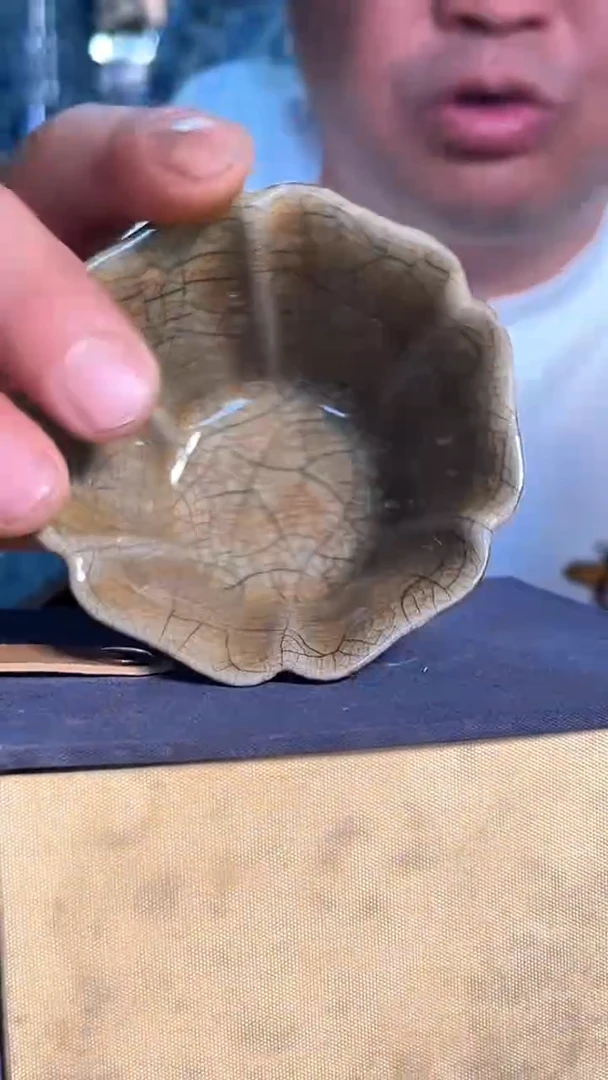 【闪购商品】瓷片4F现代工艺品一个