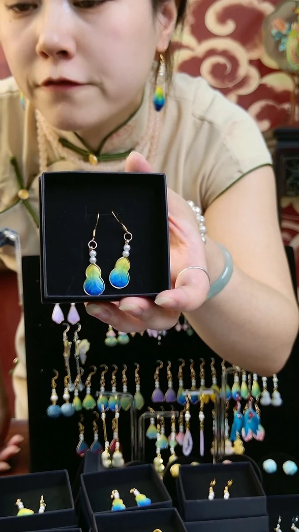 刺绣非遗纯手工绒花