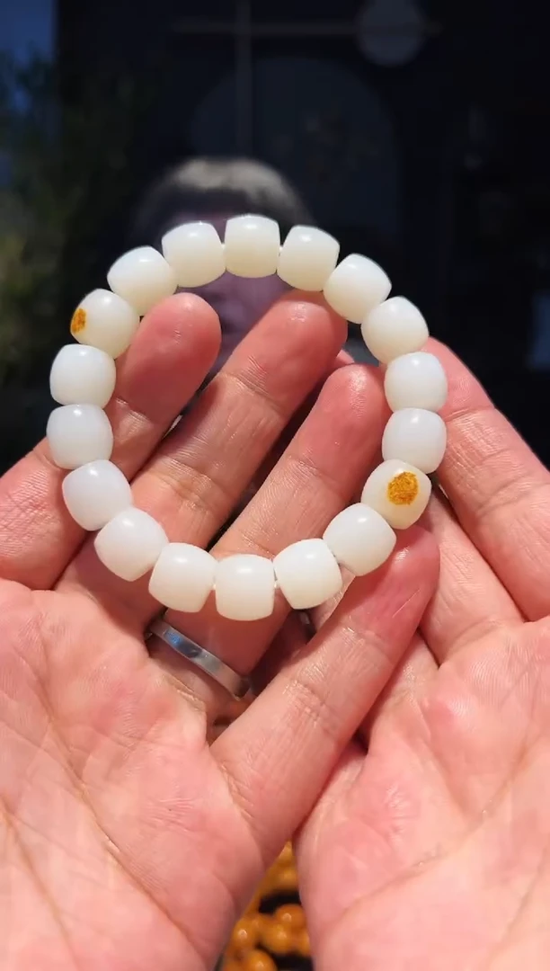 手串未镶嵌和田玉12+直切